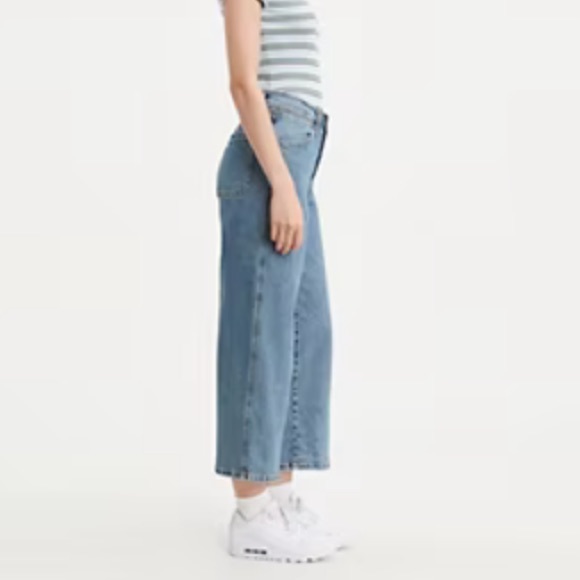 LEVI'S Mile High Cropped Wide Leg Stoned Out Jeans - Picture 2 of 10
